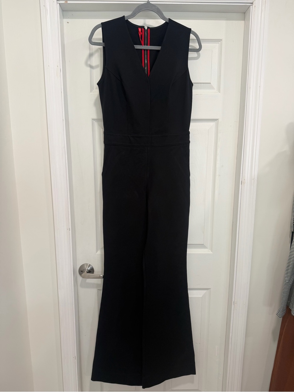 Spanx The Perfect Sleeveless Jumpsuit Womens Size Small Black Flare Leg S - Picture 3 of 6